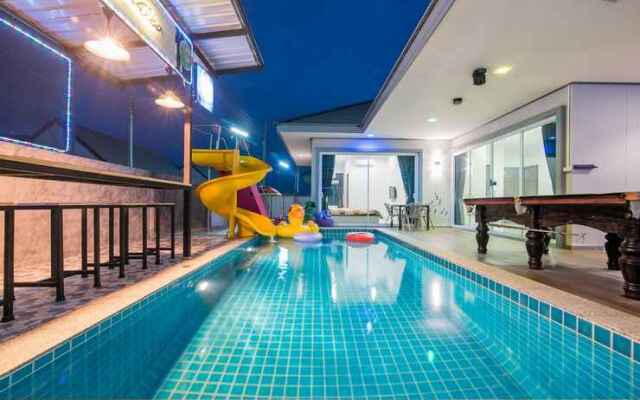 3 Bedroom 4U Pool Villa