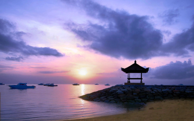 favehotel Kuta Square