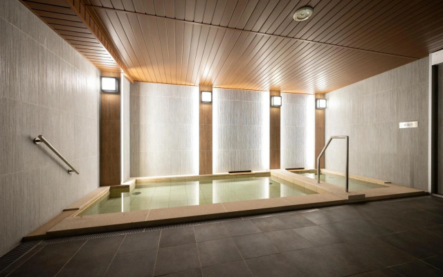 FIRST CABIN KANAZAWA Hyakumangoku Dori