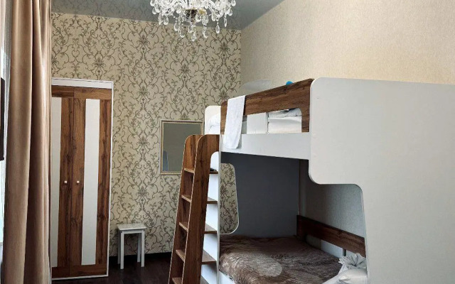 Уманский дом Семь Башен