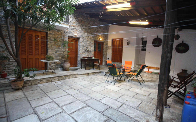 Mirto Apartments