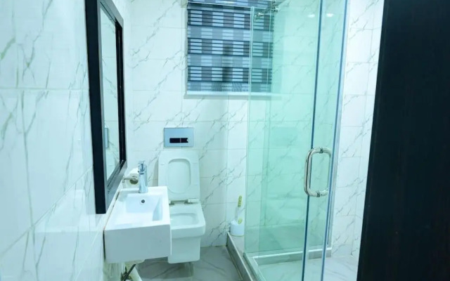 Luxury 4-Beds Apart Abuja-24Hrs/Elect/WIFI/Securi