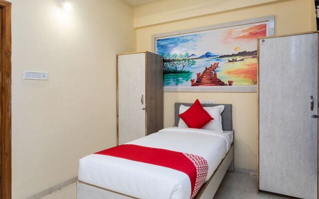 OYO 30478 Hotel 24X7