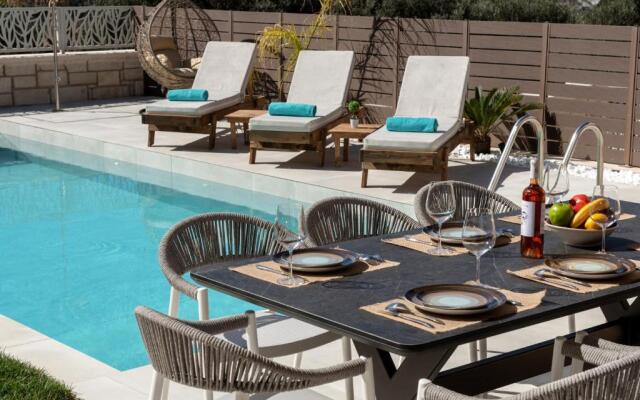 Villa Silentium Evilia by MediterraneanVillas