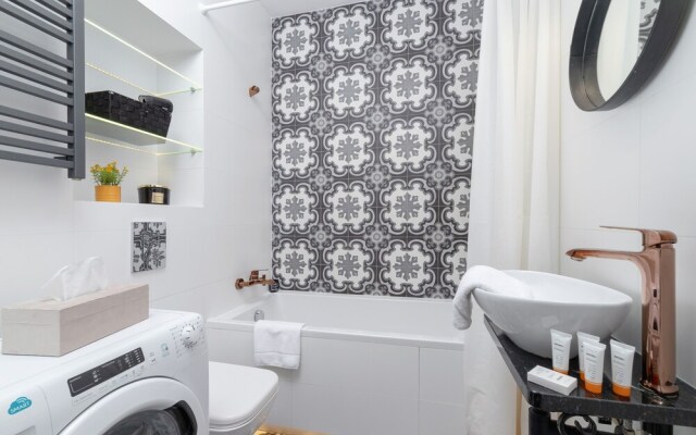 Ground Floor Studio in Cracow by Renters