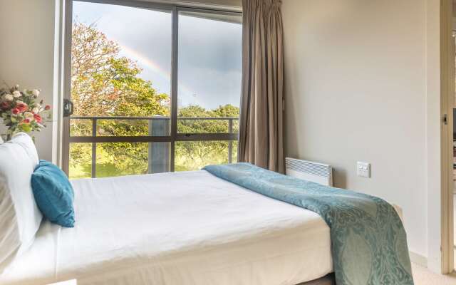 Ocean Breeze Hotel