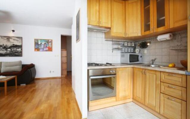 Split on the beach, 2 floors & wide terrace