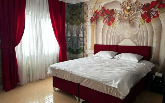 Nus Grand Hotel