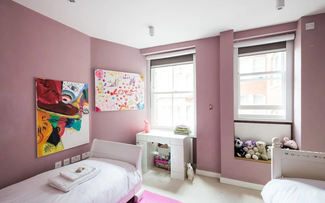 5* Luxury Huge Family 4BR by Hyde Park