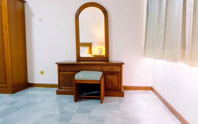 Spacious 3br Senopati Apartment Near Scbd