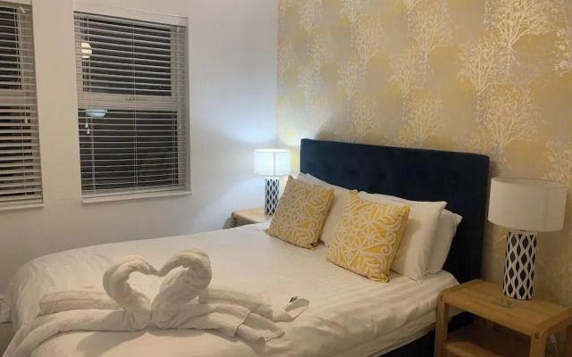 Mevagissey Holiday Home - sea View and Parking