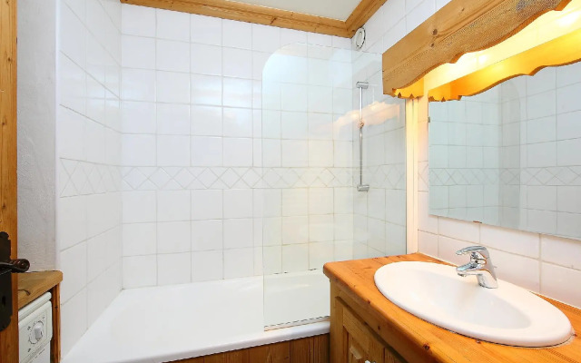 L'international - Inh 31961