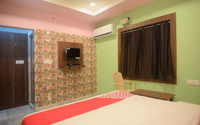 Capital O 14489 Hotel Aryan