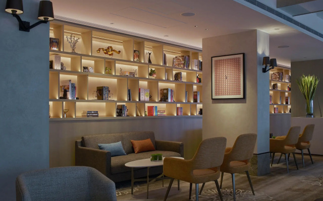 New World Millennium Hong Kong Hotel
