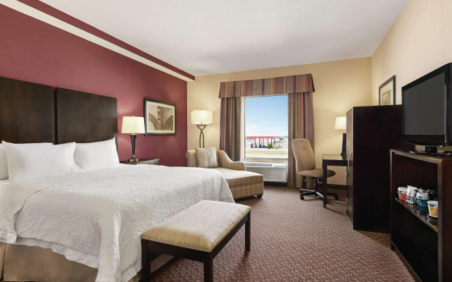 Hampton Inn & Suites Enid