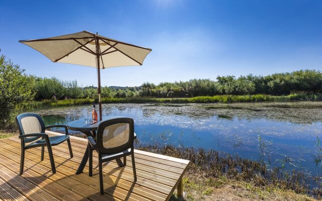 Lynstone Lakes