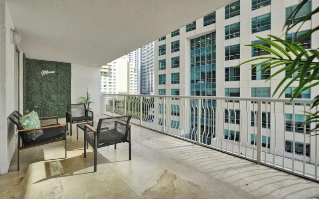 Zeus Sanctuary in Brickell Miami