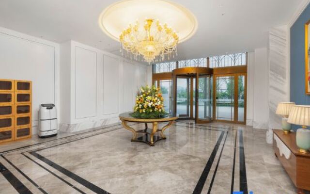 Vienna International Hotel (Bazhou Yuhua East Road Yichen Building)