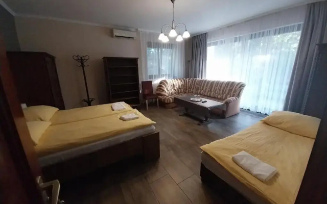 Fenyves Villa