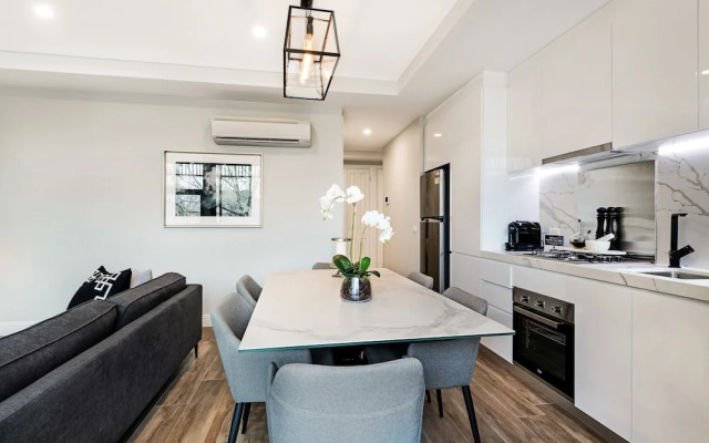 Manhattan Apartments - Caulfield North
