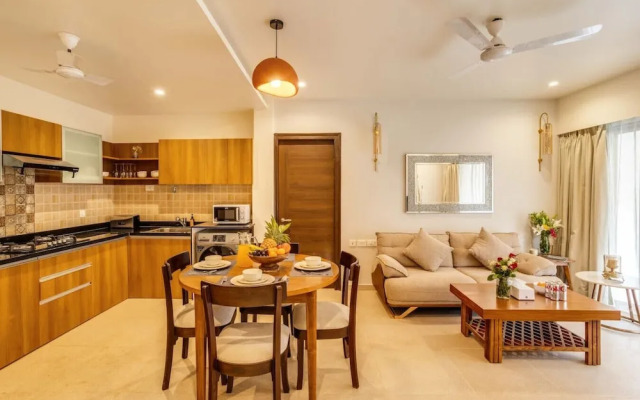 2BR w Pool Sauna 2km to Baga Calangute Beach
