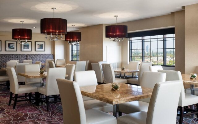 Sheraton Garden Grove-Anaheim South Hotel