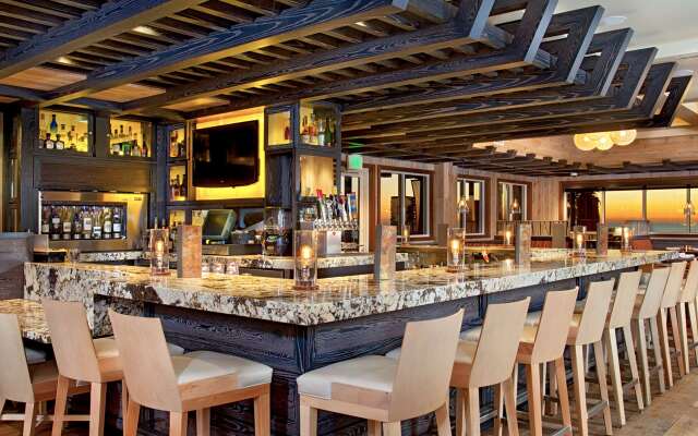 Cape Rey Carlsbad Beach, a Hilton Resort & Spa