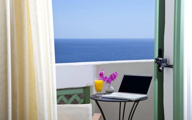 Tholaria Boutique Hotel