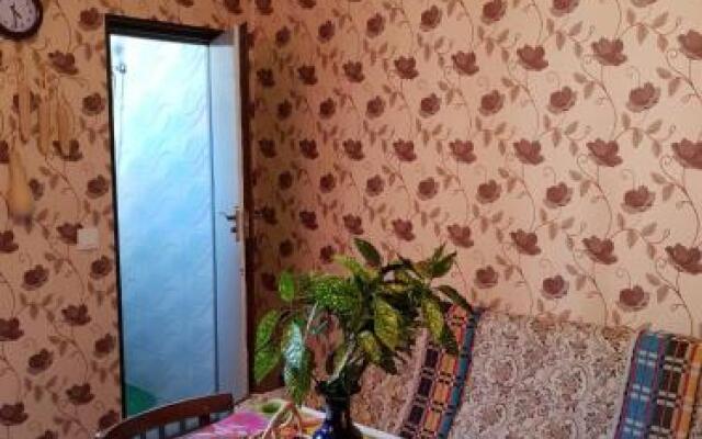 2 Santeli Turn Guest House