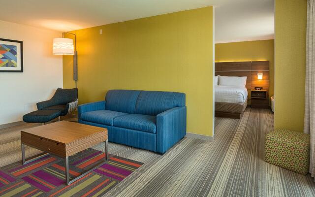 Holiday Inn Express Fullerton - Anaheim, an IHG Hotel