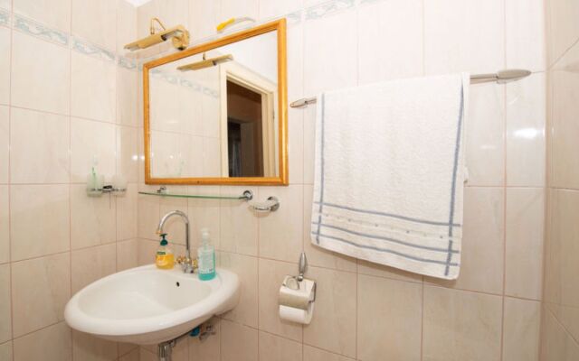 Apartment Dejan Seefeld in Tirol 33060