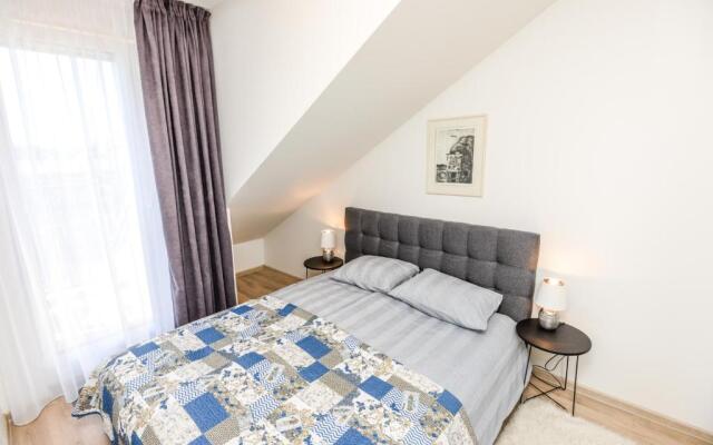 Apartment Vėsa - L14