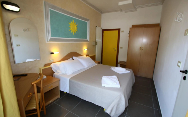 Hotel De Amicis