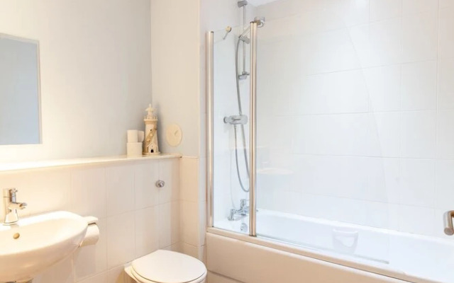 Modern Two Bedroom Apartment