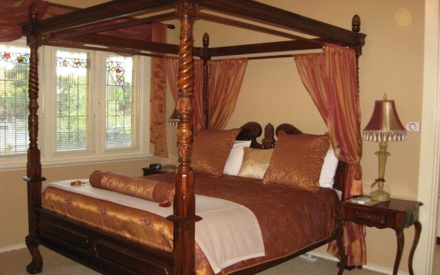 THE Doulton Luxury B&B