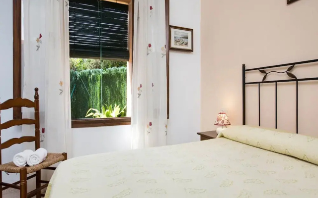Villa in Costa Brava With Pool Near Beach