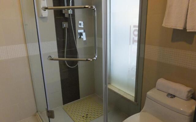 Motel Wuhan Yellow Crane Tower Shouyi Square Fuxing Road Metro Station