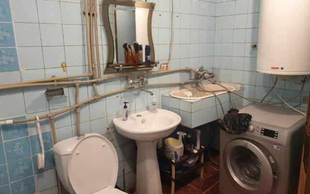 30 Elene Akhvlediani St, Tbilisi