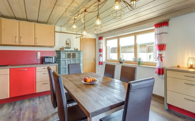 Flat in Wildsteig With Furnished Garden