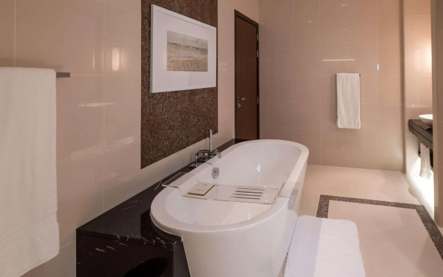 Rixos Marina Abu Dhabi