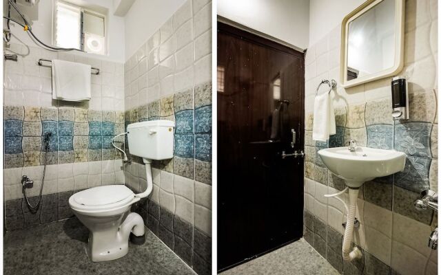 Silverkey Executive stays 28060, Gachibowli, JV colony