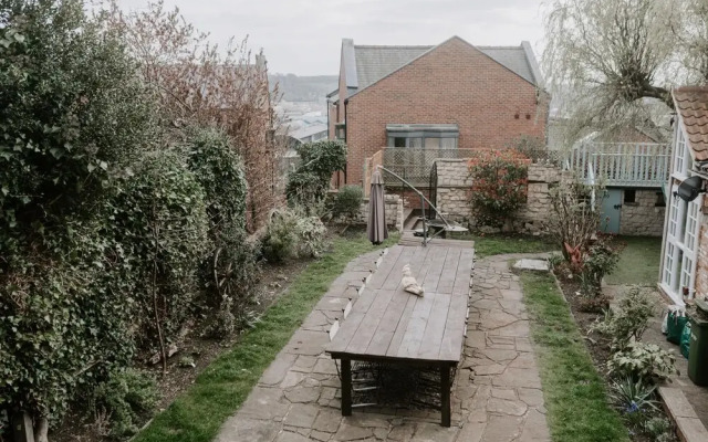 Greestone Terrace