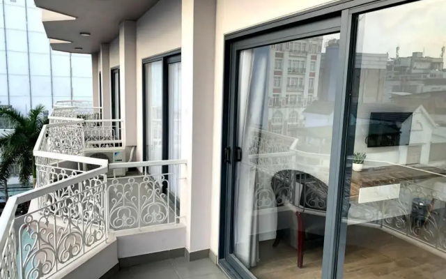 Royal Dragon Boutique Hotel
