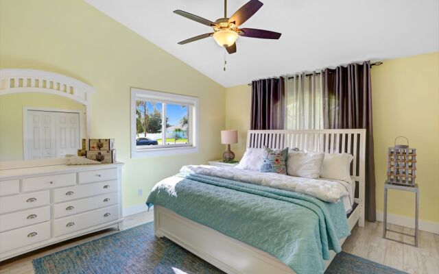 Sunny Banks - Freshwater Haven