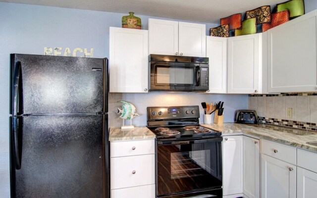 Third Floor Seabatical Condo in Mustang Island by Redawning