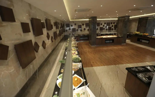 Qasr AlDur Hotel