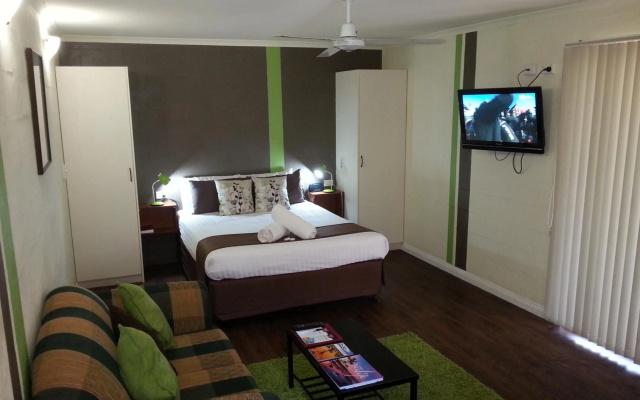 Alice on Todd Apartments – Guest Rooms – Alice Springs