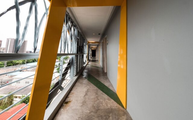 OYO 1126 Curve Boutique Pattaya