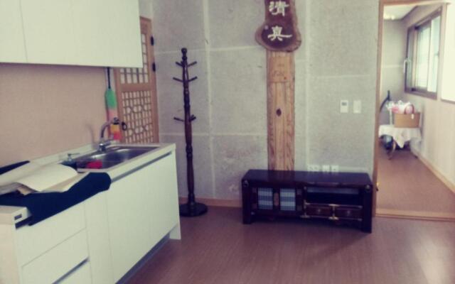 Mirinae Hanok Tradiational House