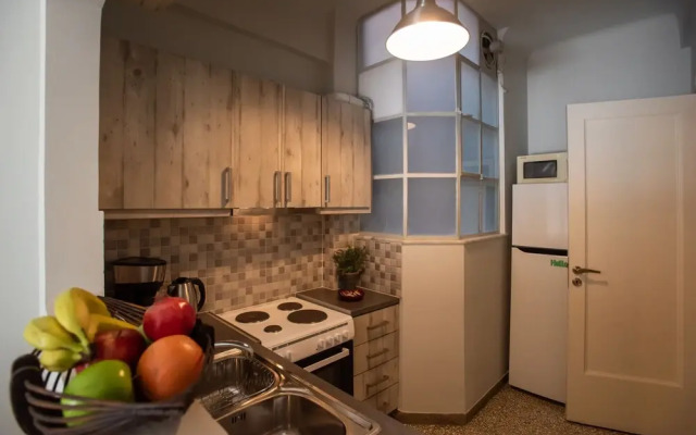 Blue Ark Acropolis Light